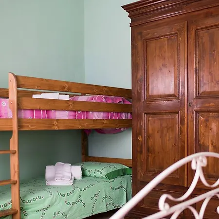 Corte Delle Moline Bed and Breakfast 3*